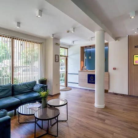 Milan 2* 普里莫尔斯科